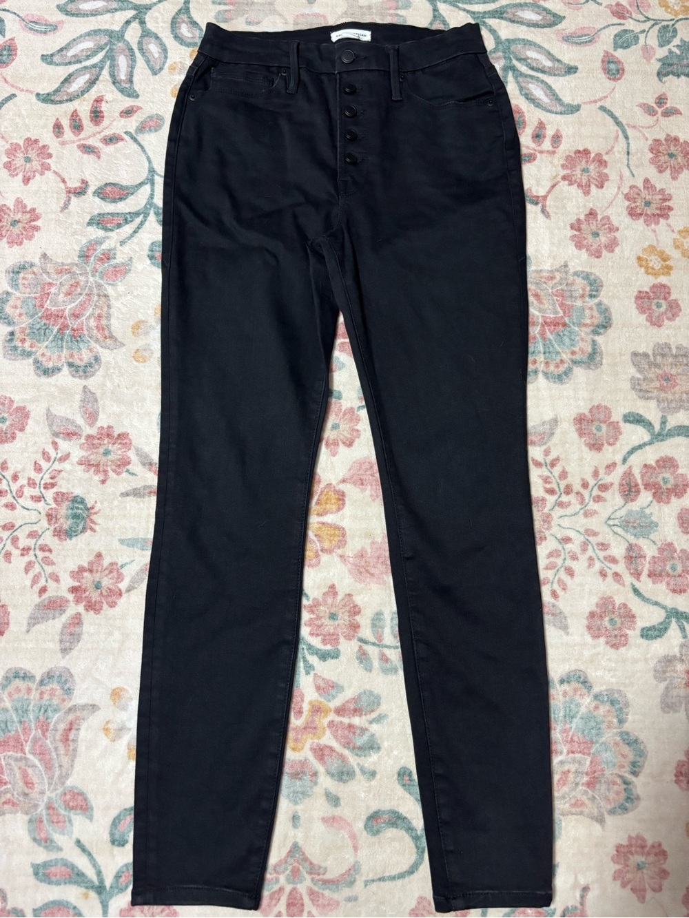 Good American Black Skinny Button-Fly Jeans
